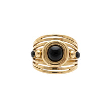 Bague Miho - large acier doré et perles noires sur fond blanc - LELIEGE 