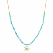 Collier Lumière de Lagon - chaîne fine dorée demi-tour de cou perles amazonite facettées médaillon soleil gravé sur fond blanc - LELIEGE